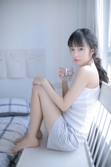 任凭这空虚沸腾